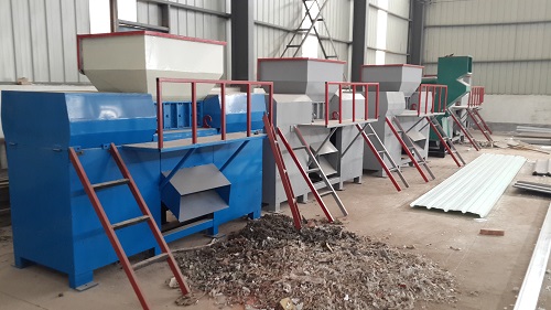 塑（sù）料管材撕碎機什麽（me）牌子好|塑料管材（cái）撕碎（suì）機生產廠家