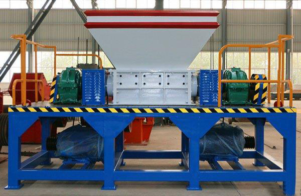 廢舊家具撕（sī）碎機怎麽樣|廢舊家具撕碎機效益如何