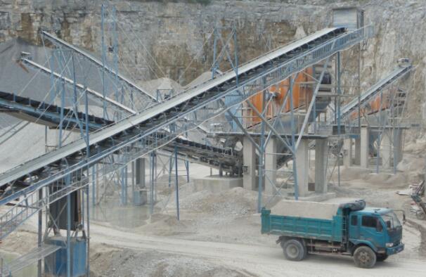 製砂機機械生產的碎石廣泛適（shì）用於建築和築路用砂